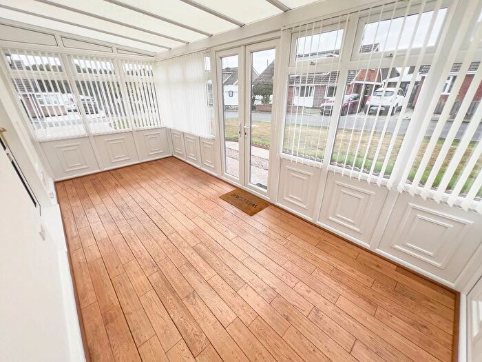 2 Bedroom Bungalow To Rent In Barton Close, Forest Town, NG19