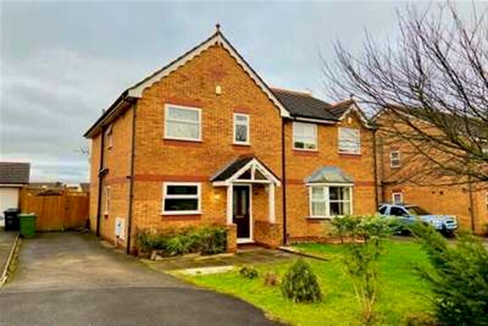 3 Bedroom Semi-Detached House To Rent In Ashwood Court, Chester, CH2