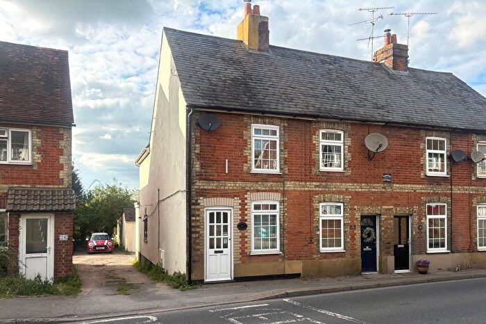 2 Bedroom End Of Terrace House For Sale In The Street, Farnham, Surrey, GU10