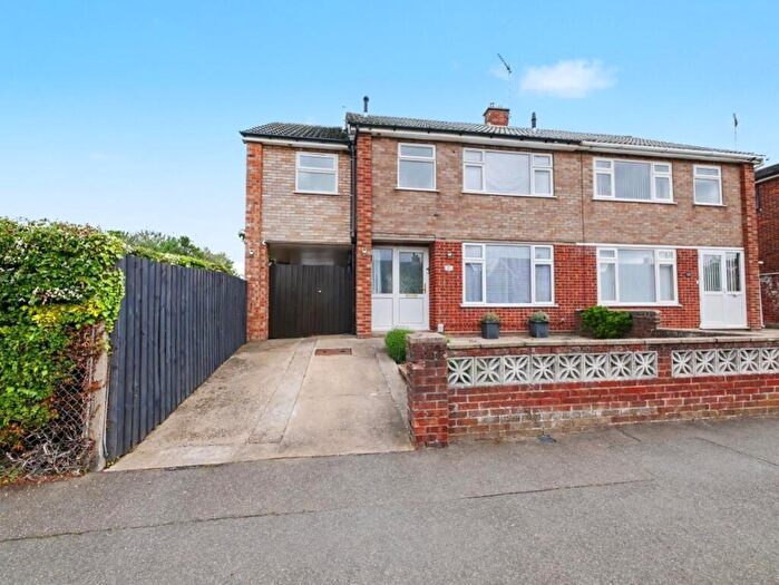 4 Bedroom Semi-Detached House For Sale In Congreve Road, Ipswich, Suffolk, IP1