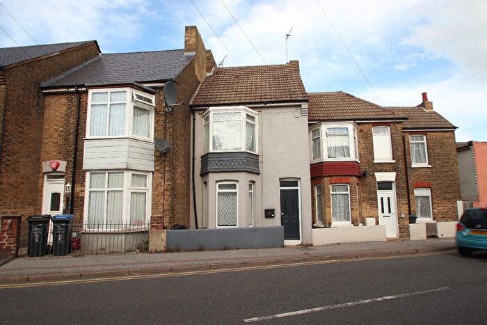 3 Bedroom Terraced House To Rent In Chandos Terrace, Boundary Road, Ramsgate, CT11