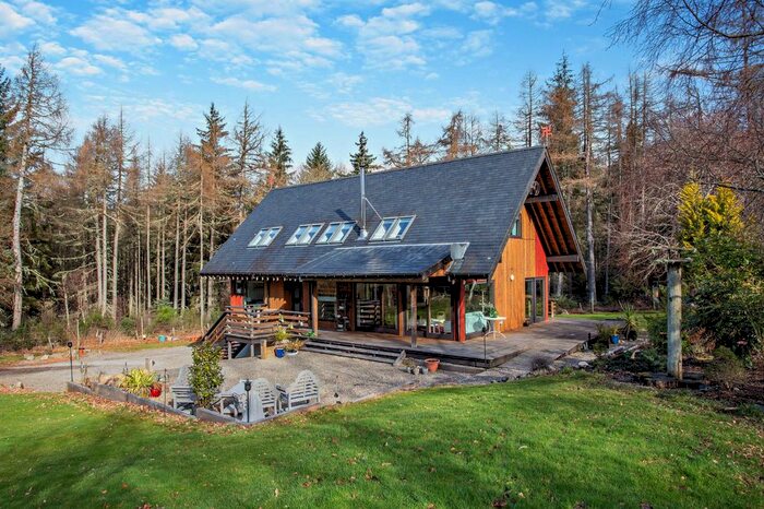 4 Bedroom Detached House For Sale In Newtonhill, Lentran, Inverness, IV3