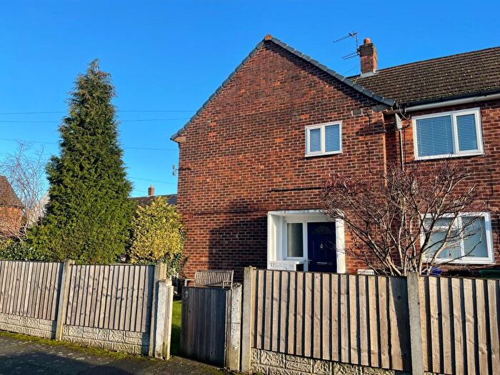 2 Bedroom Apartment For Sale In Swalecliff Avenue, Manchester, Greater Manchester, M23