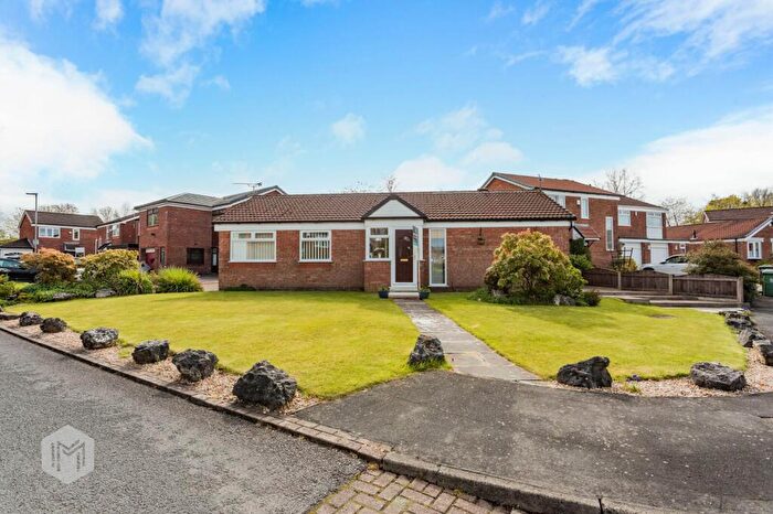 3 Bedroom Detached House For Sale In Bourton Court, Tyldesley, M29