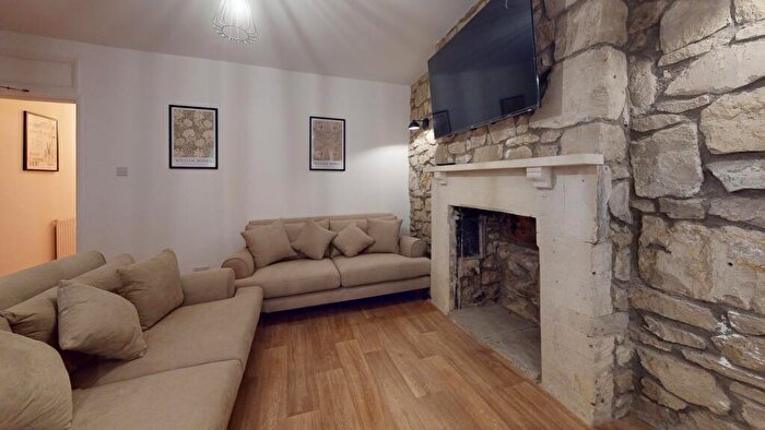 6 Bedroom House To Rent In Yew Terrace, Claverton Down, Bath, BA2