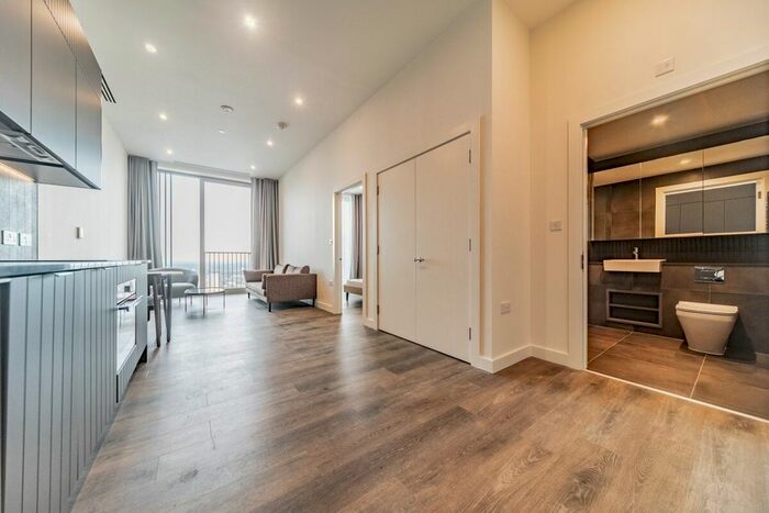 1 Bedroom Flat To Rent In Cherry Park Lane, London, E20