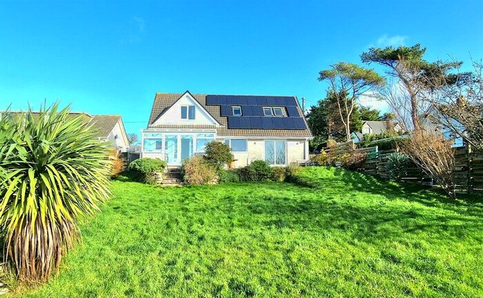 4 Bedroom Detached House For Sale In Steamers Hill, Angarrack, TR27