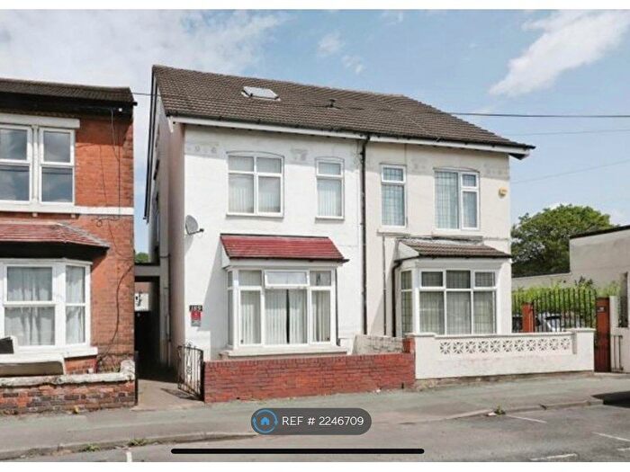 6 Bedroom Semi-Detached House To Rent In Sweetman Street, Wolverhampton, WV6