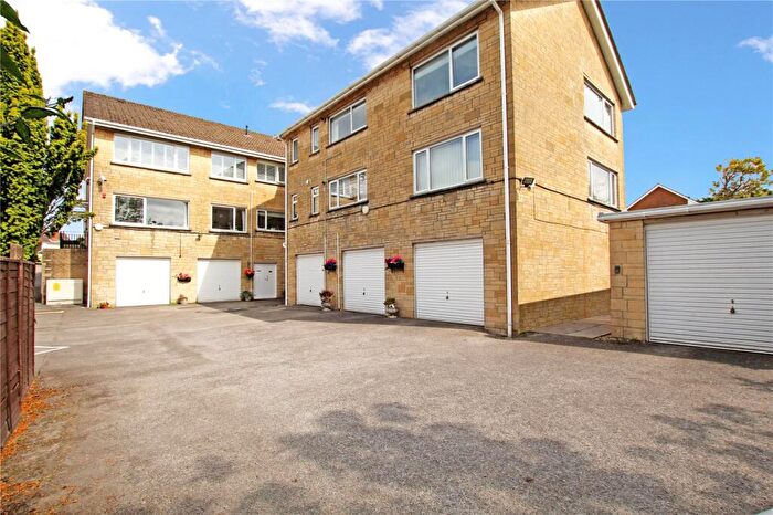 2 Bedroom Apartment For Sale In Hollybush Court, Hollybush Road, Cyncoed, Cardiff, CF23