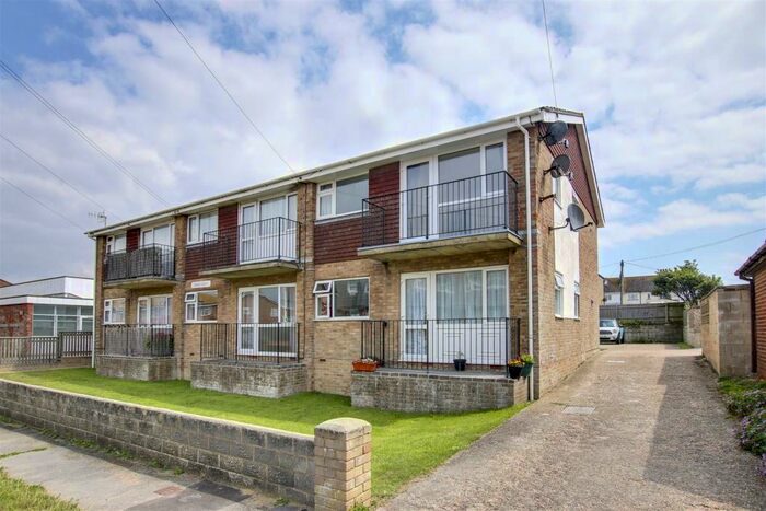 2 Bedroom Flat To Rent In Jubilee Court Cavell Avenue Peacehaven East Sussex, BN10