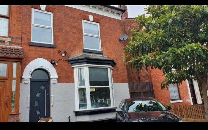 Studio To Rent In Golden Hillock Road, Birmingham, B10