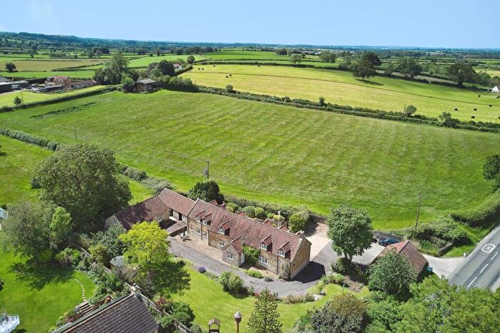 4 Bedroom Detached House For Sale In Clanville, Clanville, Castle Cary, BA7