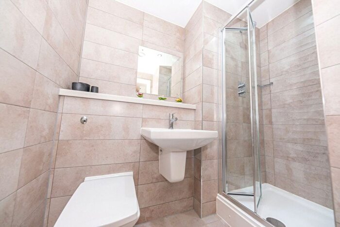 1 Bedroom Flat To Rent In Plaza Boulevard, Liverpool, L8