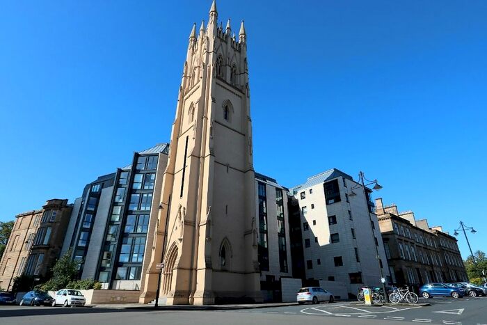 2 Bedroom Flat To Rent In Park Circus Place, Glasgow, G3