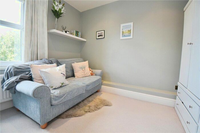 3 Bedroom Terraced House For Sale In Greatbridge Road, Romsey, Hampshire, SO51