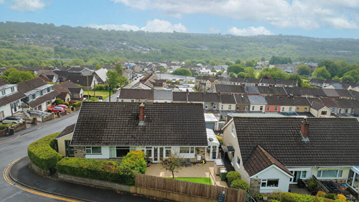3 Bedroom Semi-Detached Bungalow For Sale In Hillside Park, Bargoed, CF81
