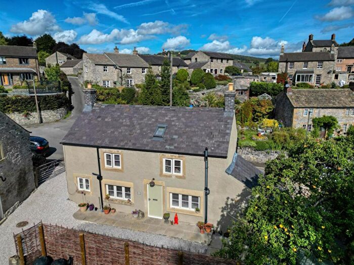 2 Bedroom Cottage For Sale In Laneside Cottage, High Street, Calver, , Hope Valley, S32