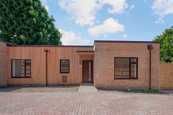 2 Bedroom Bungalow For Sale In Gatesmead, Rear Of Hollingsworth Court, Lovelace Gardens, Surbiton, KT6