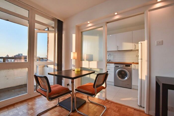 1 Bedroom Flat To Rent In Stuart Tower, Maida Vale, London, W9