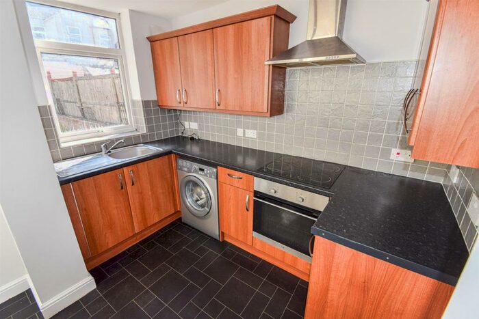 2 Bedroom Terraced House To Rent In Gedling Street, Mansfield, NG18