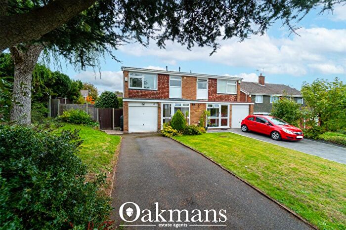 3 Bedroom Semi-Detached House For Sale In The Close, Harborne, Birmingham, West Midlands, B17