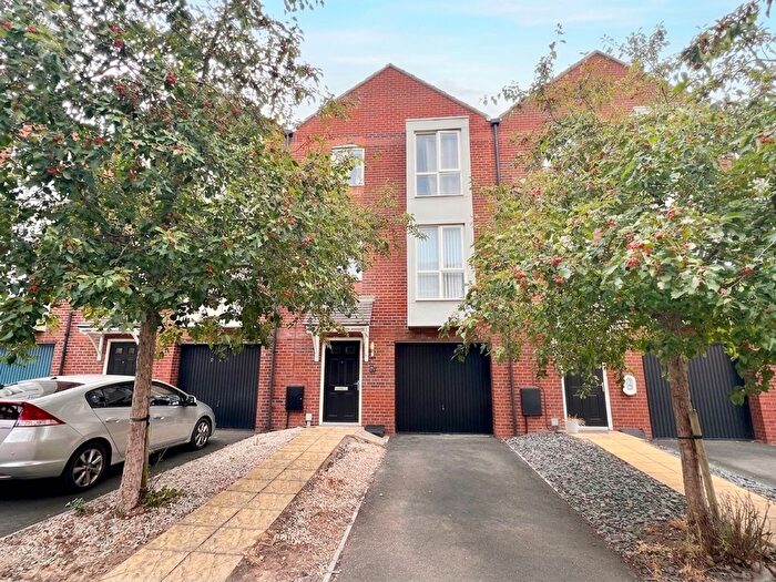 4 Bedroom Terraced House For Sale In Grove Gate, Staplegrove, TA2
