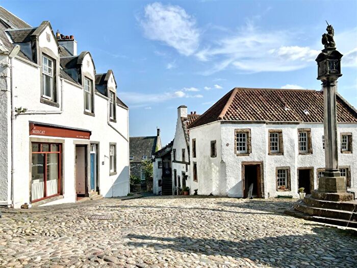 2 Bedroom Flat For Sale In The Cross, Culross, KY12