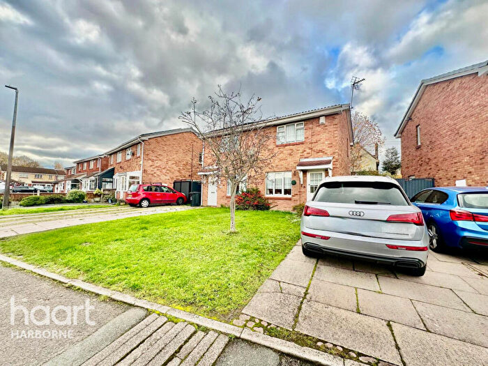 2 Bedroom Semi Detached House To Rent In Pebworth Grove, Dudley, DY1