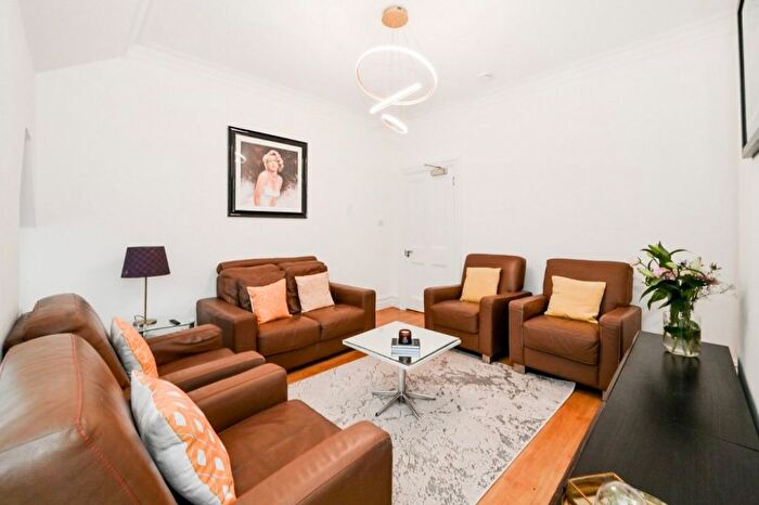 5 Bedroom Flat To Rent In Earsby Street, London, W14