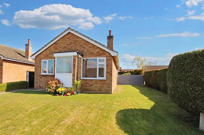 2 Bedroom Detached Bungalow For Sale In Fairfields, Cawston, NR10