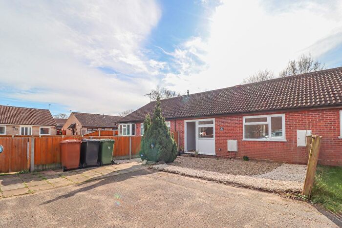 2 Bedroom Terraced Bungalow For Sale In Recreation Road, Dereham, Norfolk, NR19