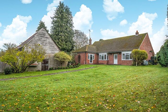 3 Bedroom Bungalow To Rent In Ham, Marlborough, SN8