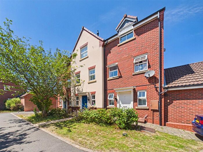 4 Bedroom Semi Detached House For Sale In Uxbridge Lane Kingsway, Quedgeley, Gloucester, Gloucestershire, GL2