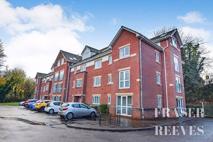 2 Bedroom Flat For Sale In Cheshire Close, Newton-Le-Willows, WA12