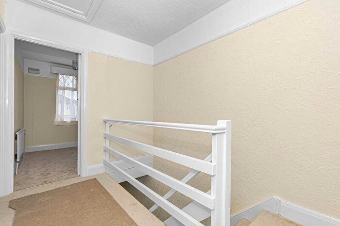 3 Bedroom Terraced House For Sale In Speedwell Road, Bristol, BS5