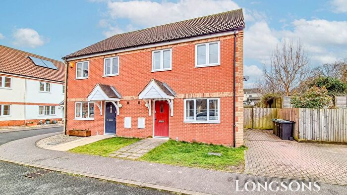 3 Bedroom Semi-Detached House To Rent In Bell Close, Marham, PE33