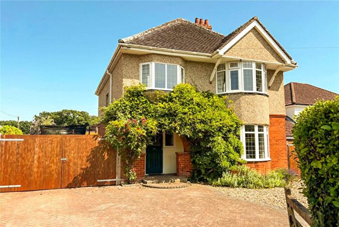 4 Bedroom Detached House For Sale In Barton Court Avenue, Barton On Sea, New Milton, Hampshire, BH25