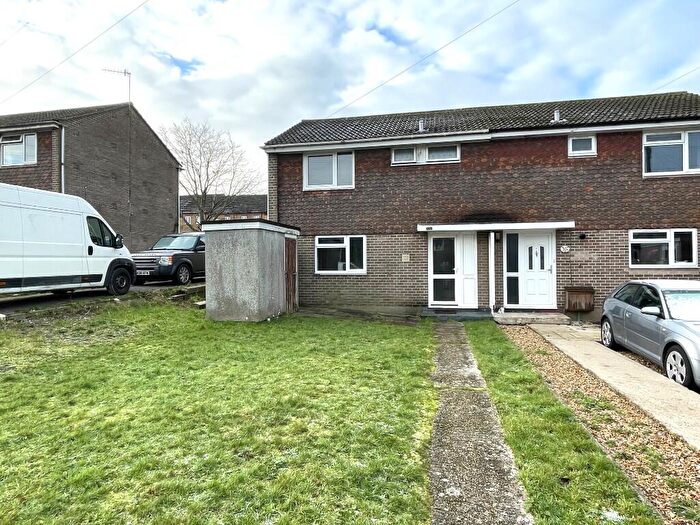 2 Bedroom End Of Terrace House For Sale In Paddington Grove, Bournemouth, Dorset, BH11