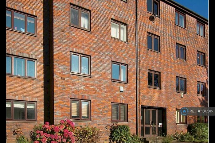 2 Bedroom Flat To Rent In Hanover Court, Glasgow, G1