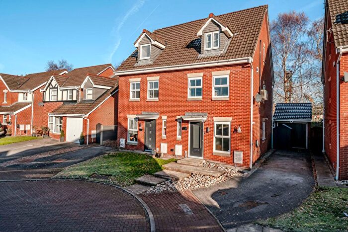 3 Bedroom Semi Detached House For Sale In Lomond Close, Euxton, PR7