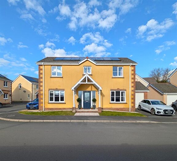 3 Bedroom Detached House For Sale In Tirydderwen, Cross Hands, Llanelli, SA14