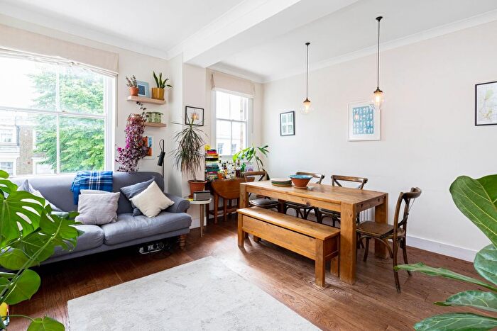 2 Bedroom Flat To Rent In Mildmay Park, London, N1
