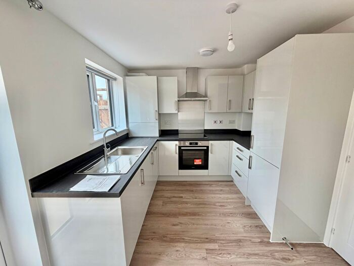 2 Bedroom Property To Rent In Herbert Street, Eastwood, Nottingham, NG16
