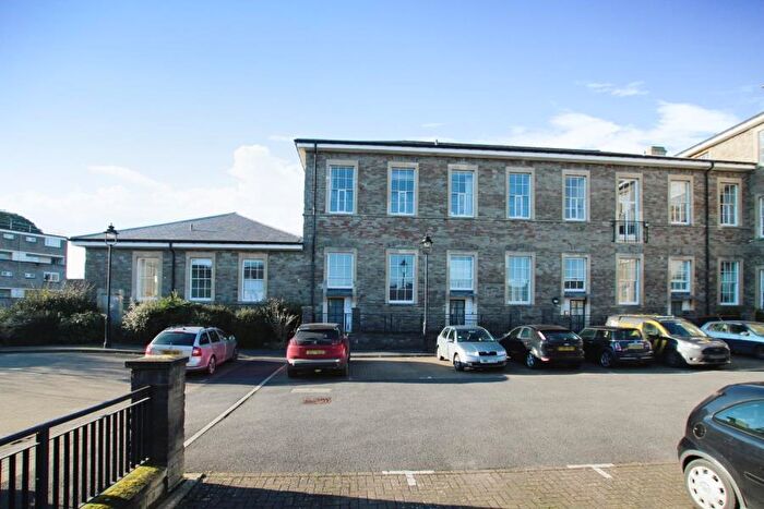 3 Bedroom Terraced House To Rent In Muller House - Ashley Down, BS7