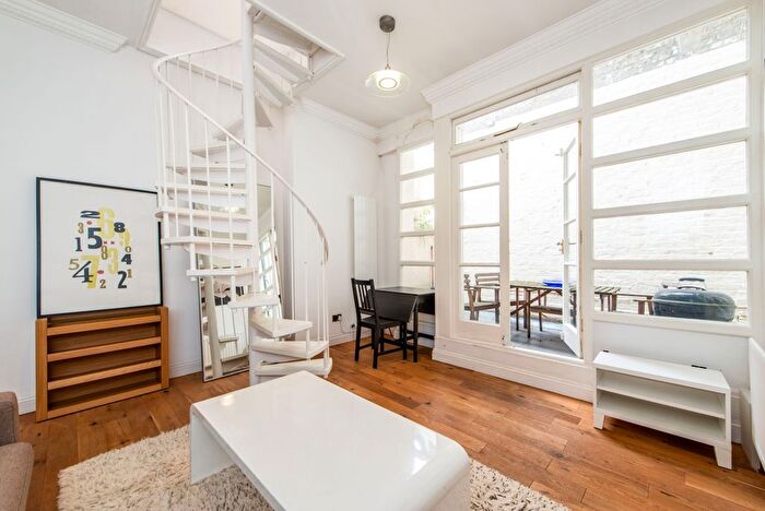 2 Bedroom Property To Rent In Clanricarde Gardens, London, W2