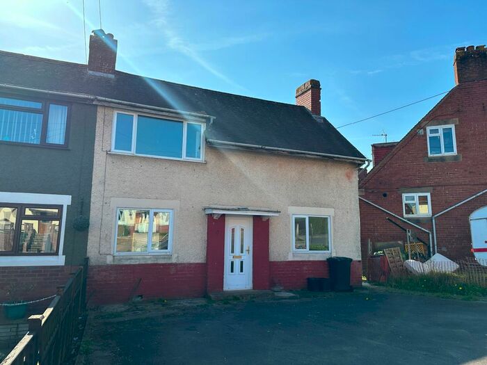 3 Bedroom Semi-Detached House To Rent In South Road, Lydney, GL15