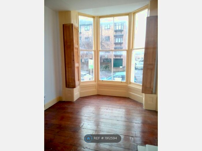 Studio To Rent In St. Aubyns Road, London, SE19