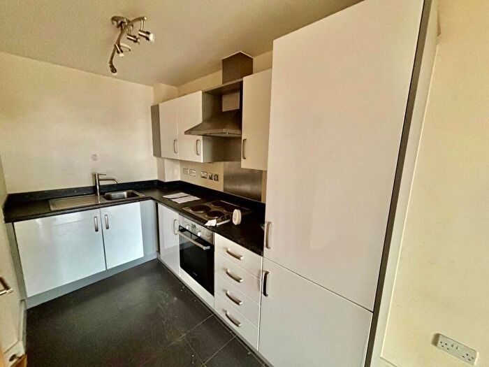 1 Bedroom Apartment For Sale In Mason Way, Birmingham, B15