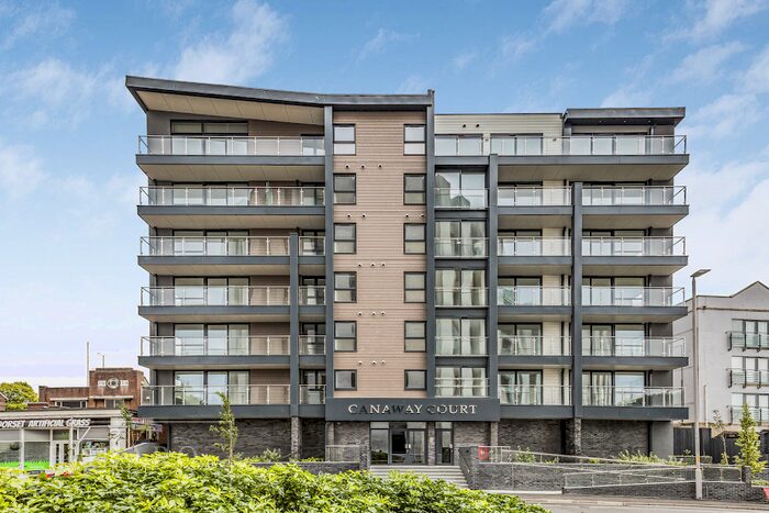 1 Bedroom Property For Sale In Canaway Court, Wimborne Road, Poole, Dorset, BH15