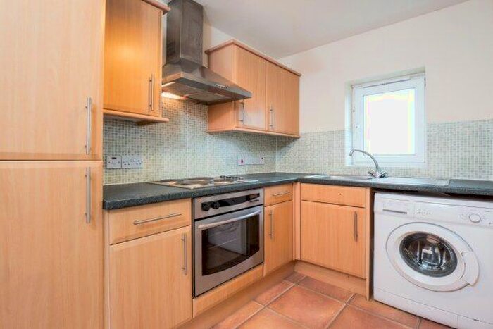 2 Bedroom Flat To Rent In Mountain Street Worsley, Manchester, M28